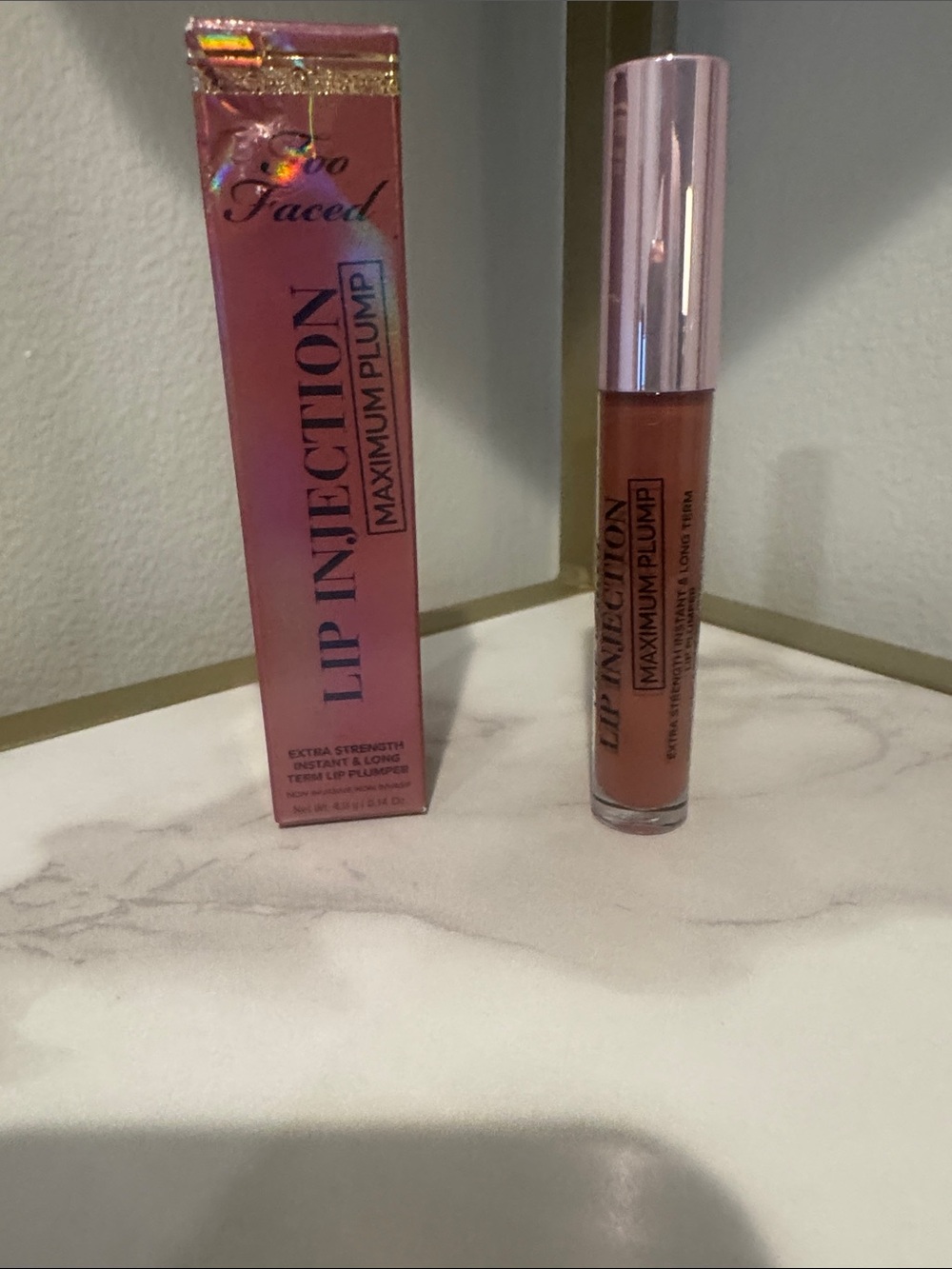 Too Faced Lip Injection Maximum Plump